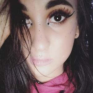 Meet your Posher, Malashia